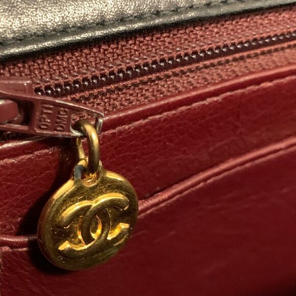 Classic Large Black Quilted Chanel Flap Bag - Picture 14 of 16